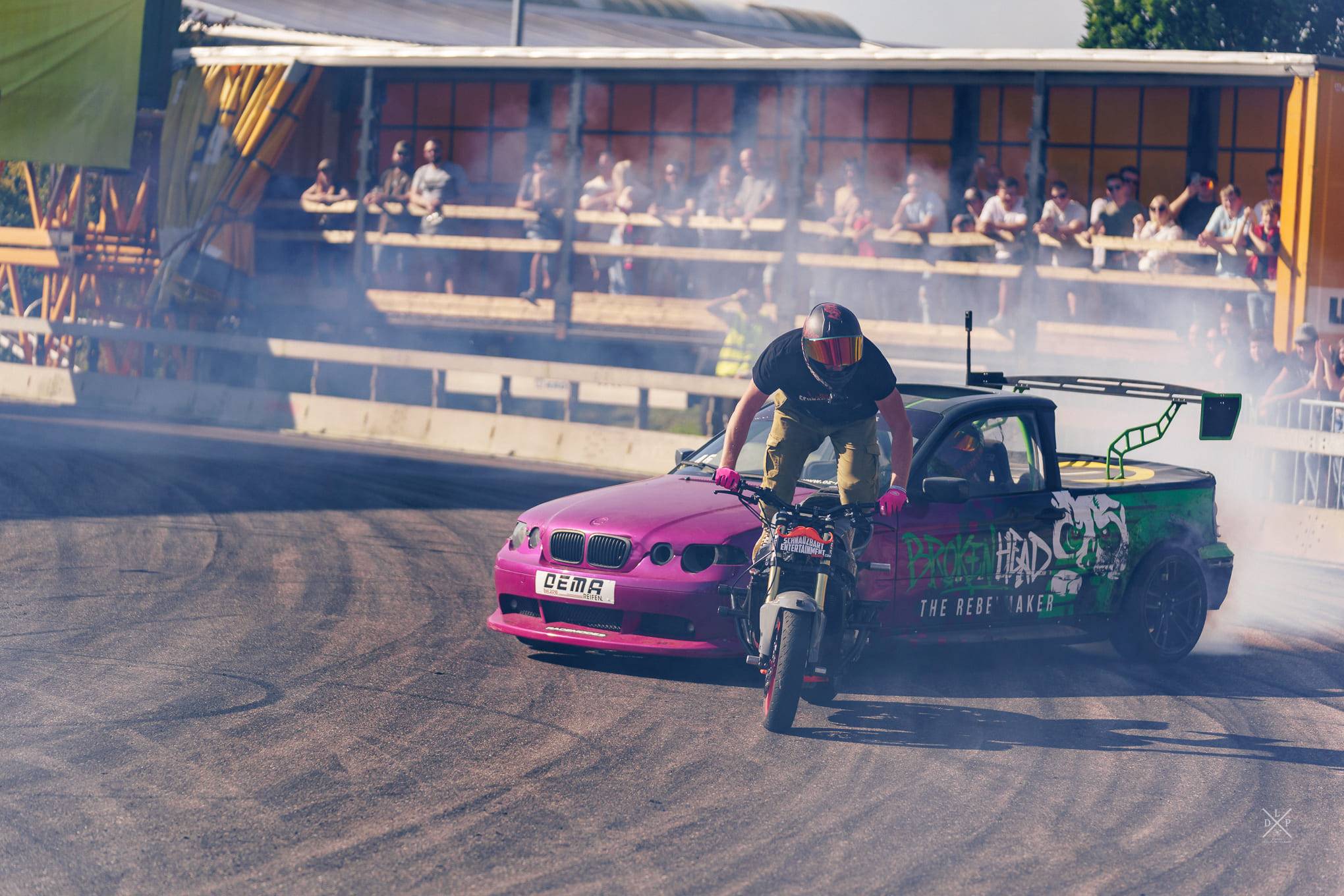DriftRodeo in Berg bei Ehingen: Drift-Autos in Action