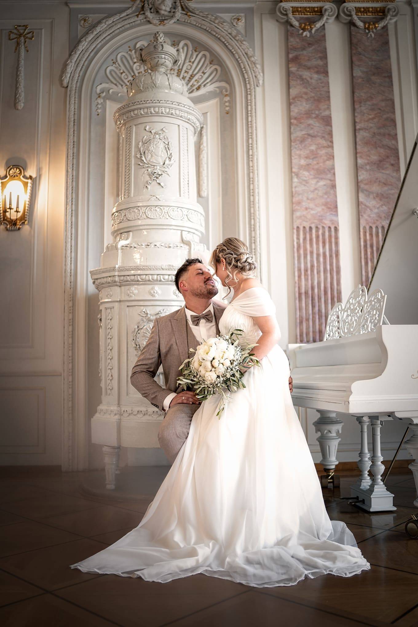 Standesamtliche Hochzeit in Lauingen: Madita und Volker (Bild 1)