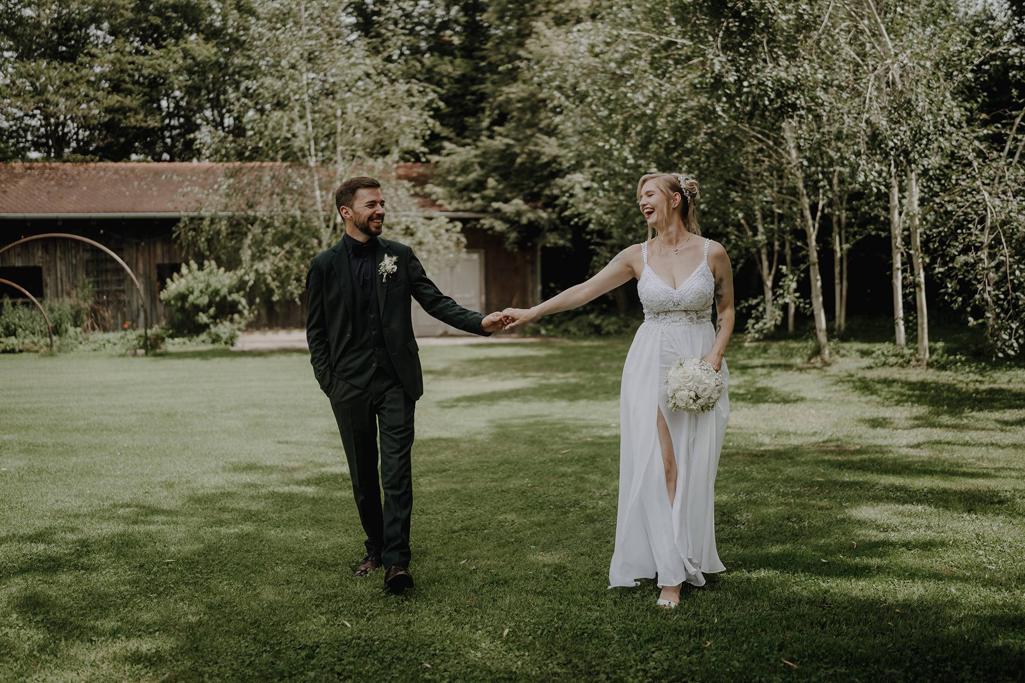 Hochzeit im Waldvogel Leipheim: Mareike und Simon (Bild 9)
