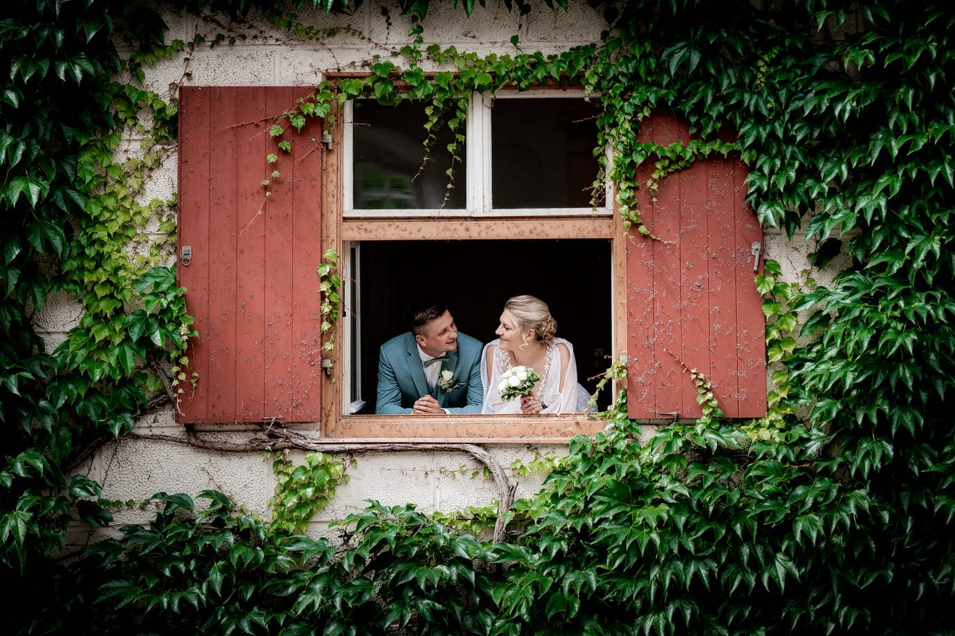 Standesamtliche Trauung im Schloss Sontheim: Laura und Martin (Bild 17)