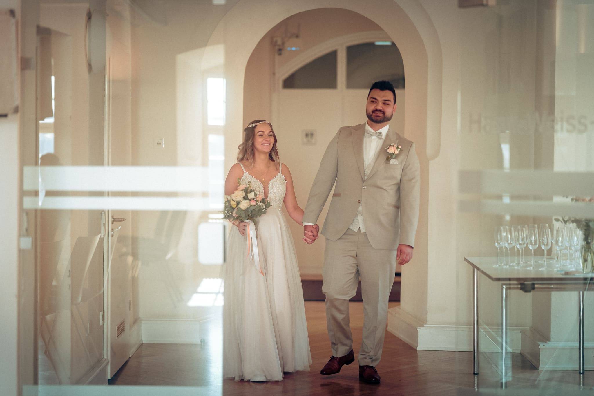Hochzeit im Schloss Brenz in Sontheim: Stefanie und Kevin (Bild 22)