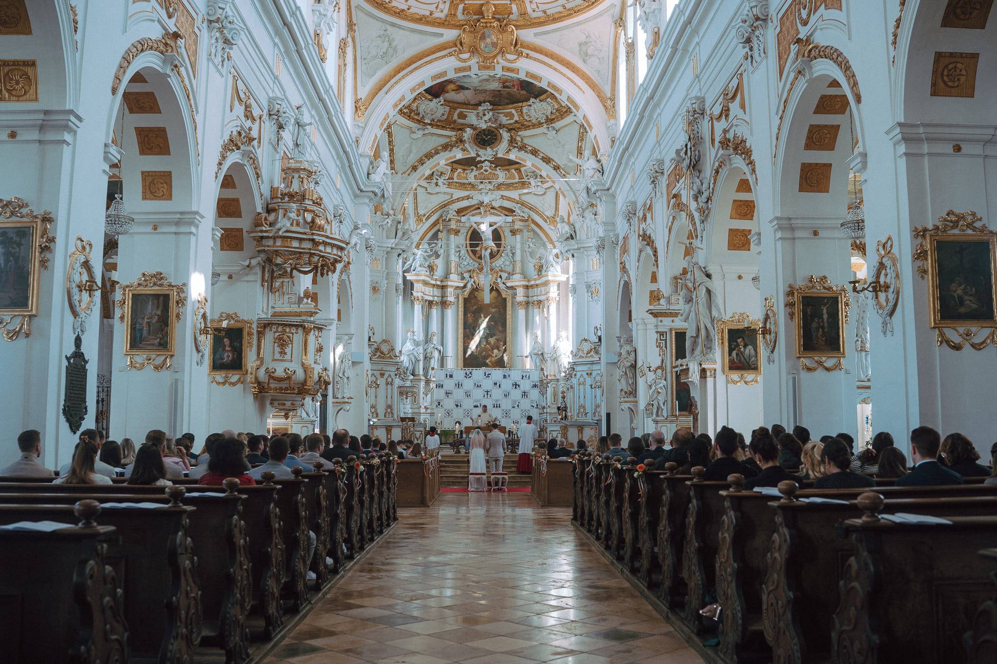Hochzeit in der Klosterkirche Oberelchingen: Katharina und Frank (Bild 31)