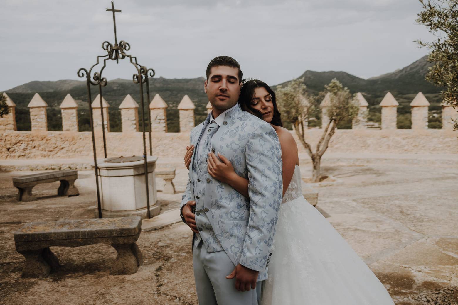 Hochzeitsshooting auf Mallorca in Artà: Katja und Panagiotis (Bild 10)
