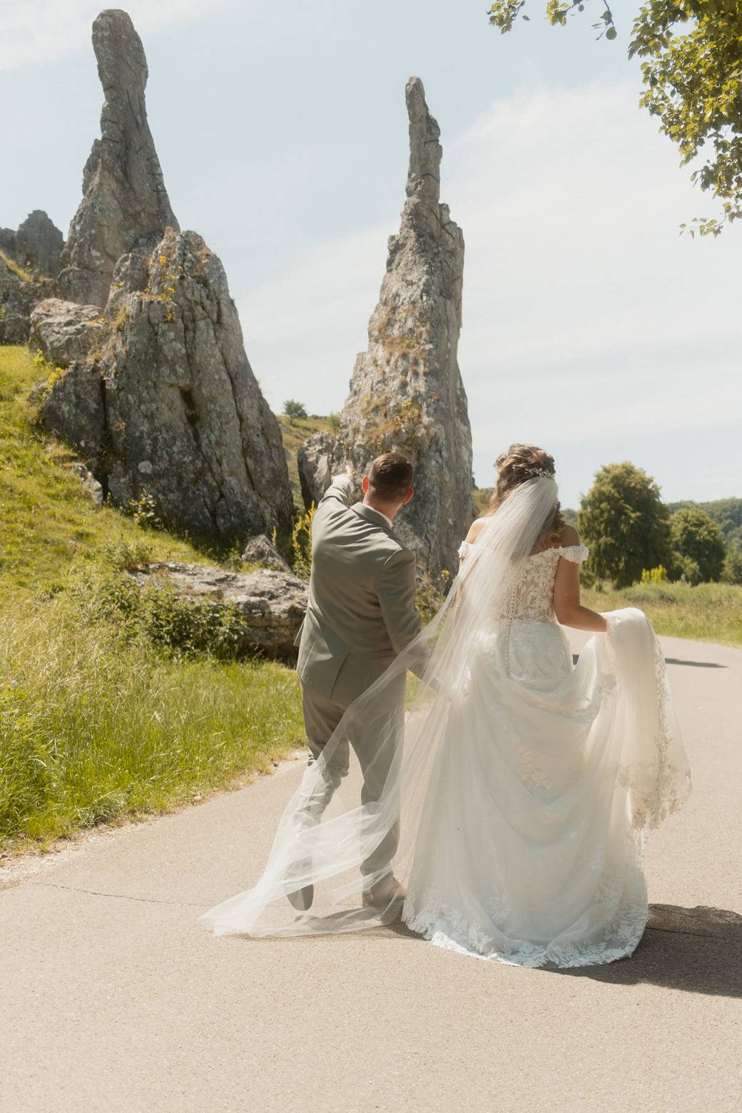 Hochzeit im Eselsburger Tal: Sina und Tobias (Bild 13)