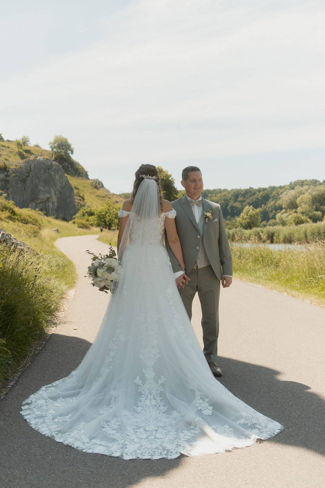 Hochzeit im Eselsburger Tal: Sina und Tobias (Bild 15)