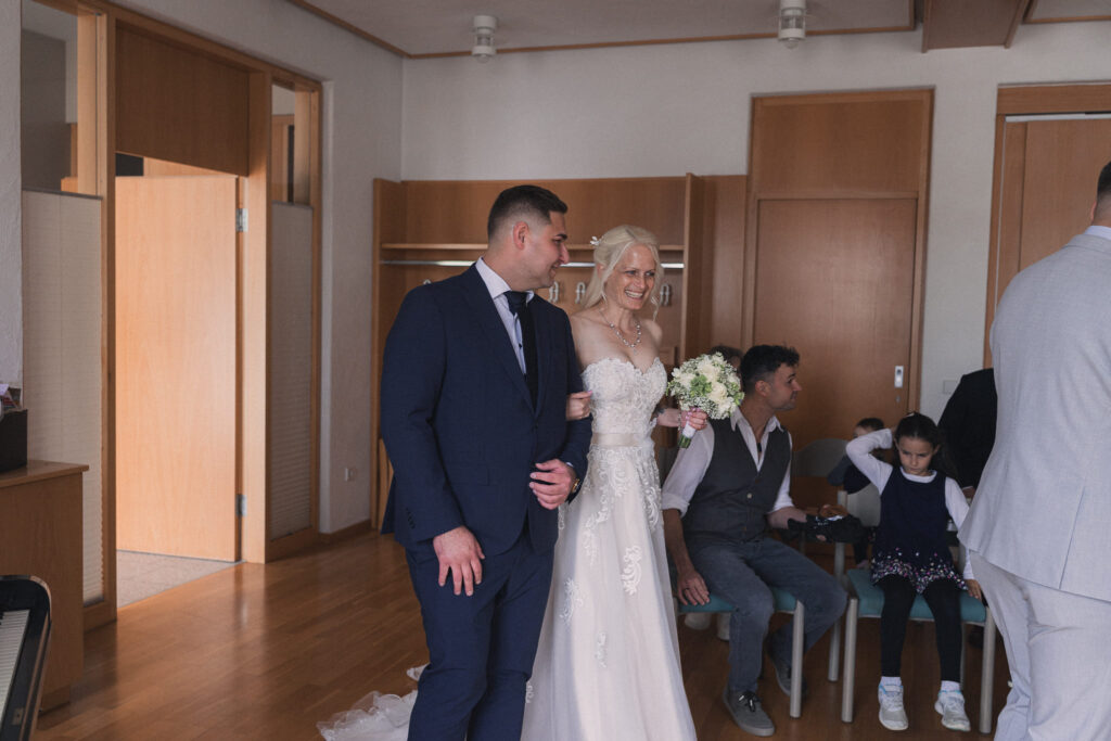 Hochzeitsfotograf Neenstetten