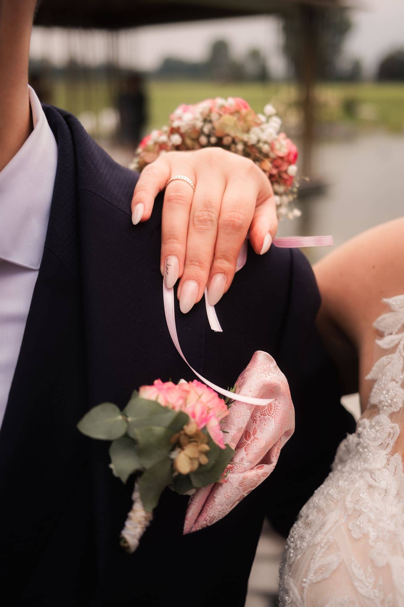 Hochzeit Lenderstuben Balzhausen: Francine und Tom (Bild 28)
