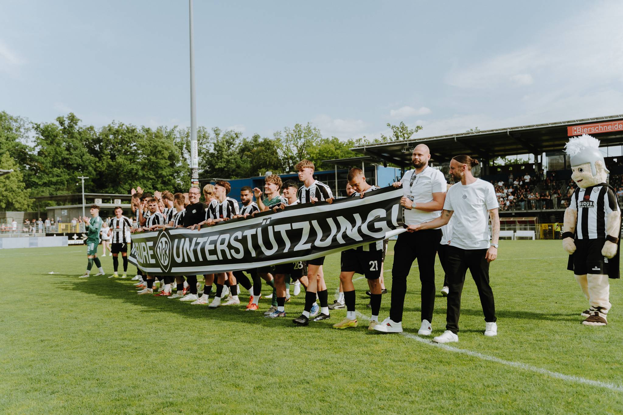 VfR Aalen Oberligameister 2025/2026, Sportfotograf René Löffler (Bild 17)